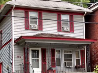 352 Stewart St, Turtle Creek, PA 15145