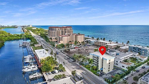 3215 N Ocean Dr #301 Photo 1