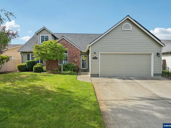 4488 Countryside Ct NE, Salem, OR 97305