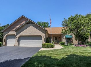 470 Waubonsee Cir, Oswego, IL 60543