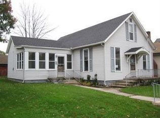 421 N 2nd St, Decatur, IN 46733