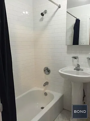 Rented by Bond New York | media 4