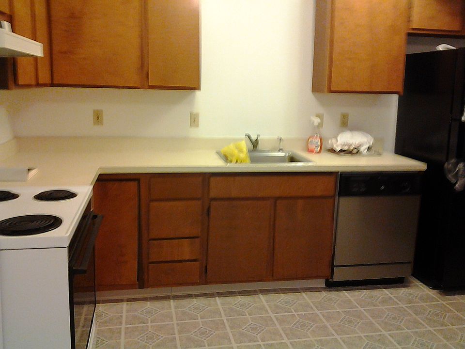 30 Flagg Rd APT H, West Hartford, CT 06117 Zillow