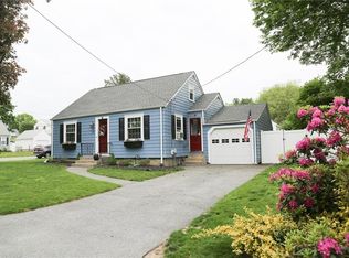 13 Herbert St, Smithfield, RI 02828