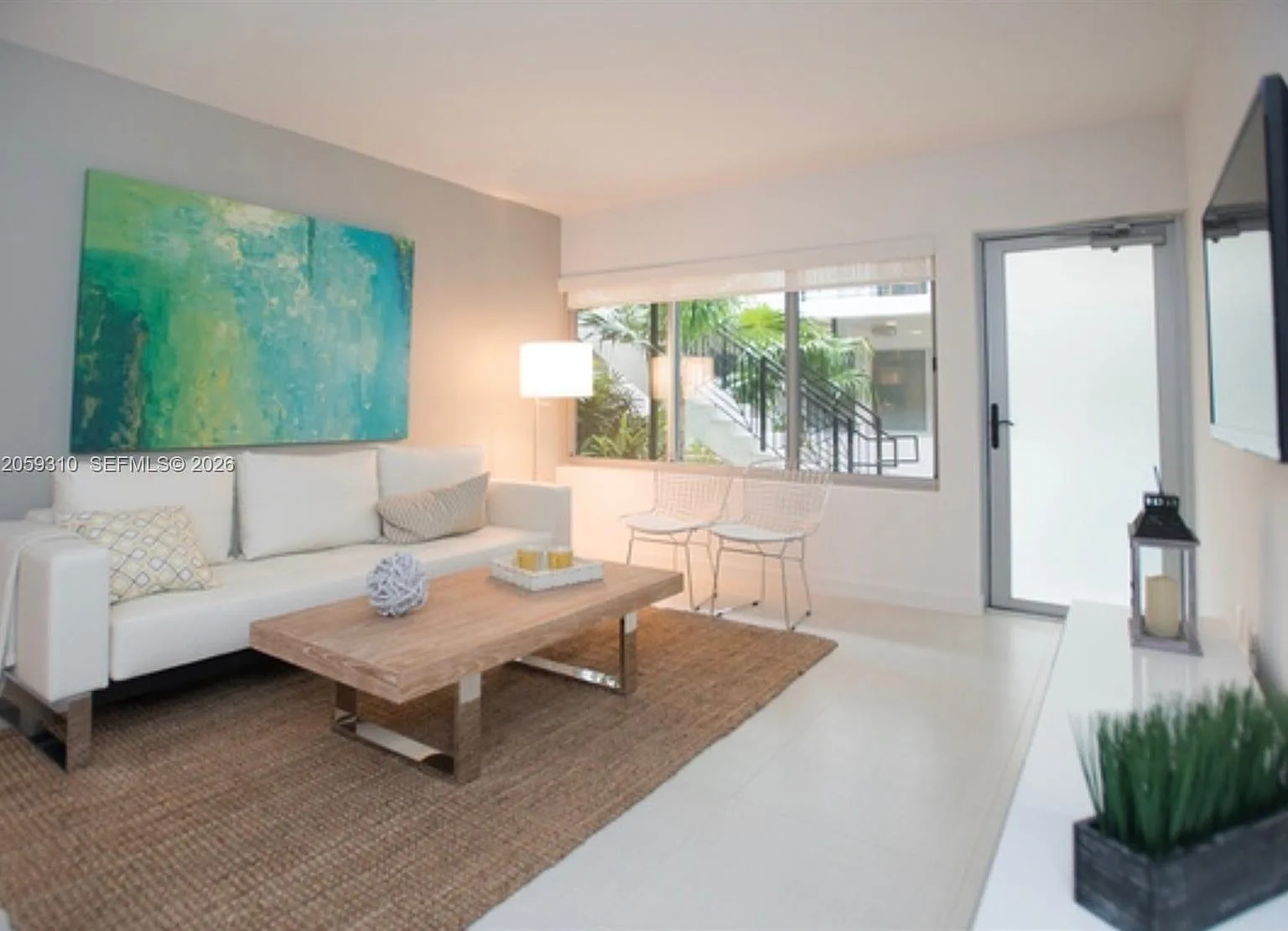 Park Villas Condo — Photo 1
