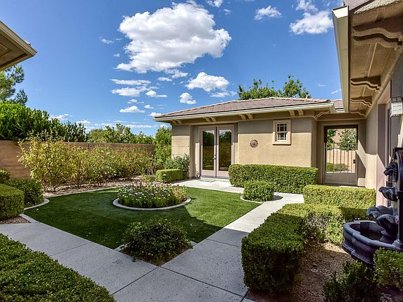 4th image of 51 Desert Highlands Dr