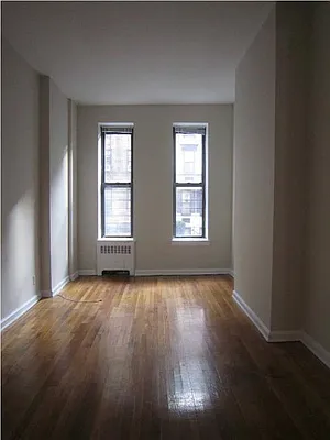 Rented by Immac Realty | media 16