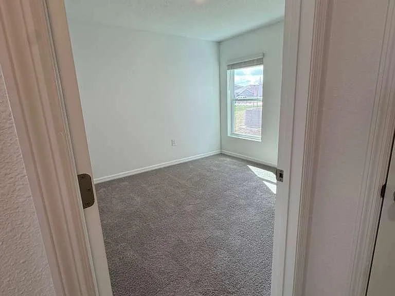 37066 Kings Crown Dr — Photo 13