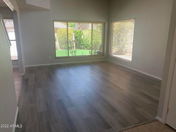 3rd image of 1608 N Calle Cir