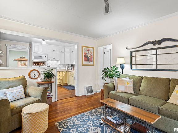 4th image of 3025 S Lincoln Ave