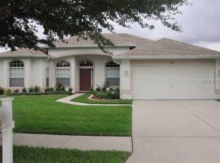 1422 Rowantree Dr, Dover, FL 33527