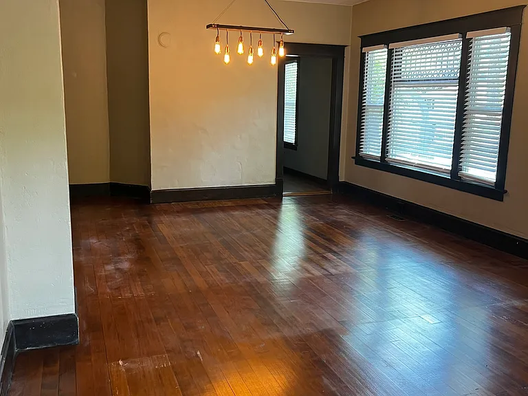 living / dining room