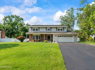 1908 Evva Dr, Schenectady, NY 12303