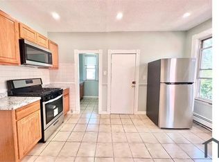 12 Havelock St APT 2, Dorchester Center, MA 02124