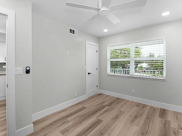 200 N El Mar Dr #B202 — Photo 11