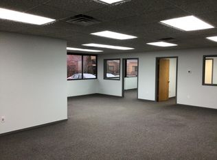 42450 Garfield Rd #E, Clinton Township, MI 48038