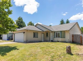 992 Kintzley Ave, Springfield, OR 97478