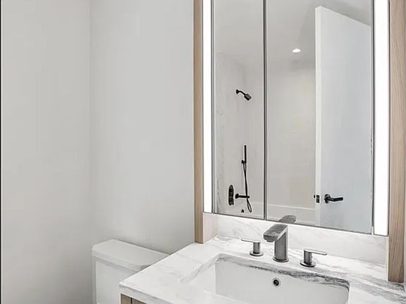4th image of 543 W 122nd St APT 5G