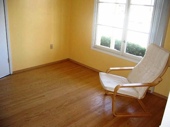 4th image of 257 Forest View Dr