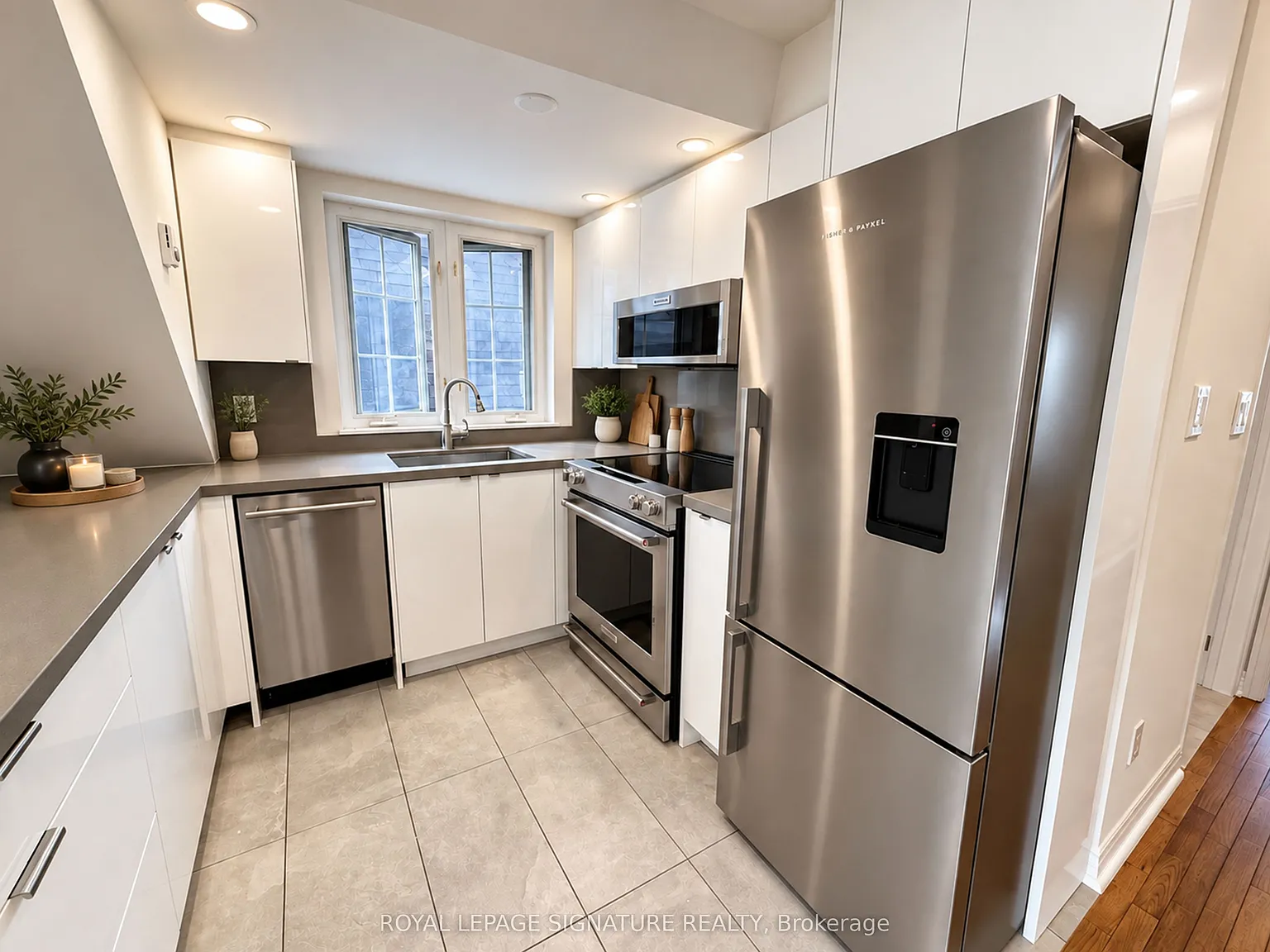 2 bed, $2,795 — Photo 2