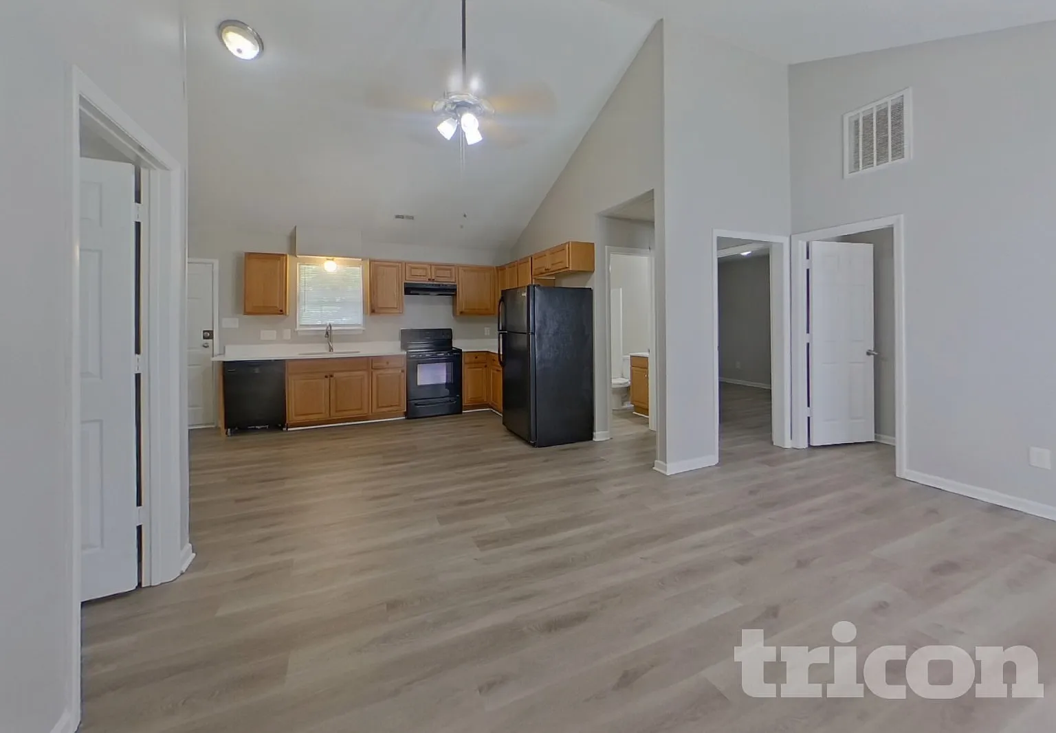 212 Cottonwood Park Drive Charlotte NC — Photo 4