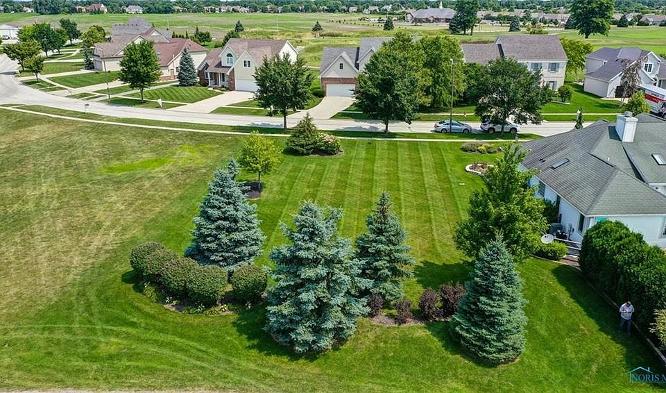 2nd image of 1537 Muirfield Dr