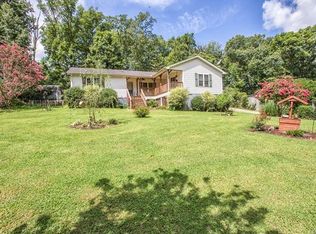 2011 Highland Dr, Powhatan, VA 23139