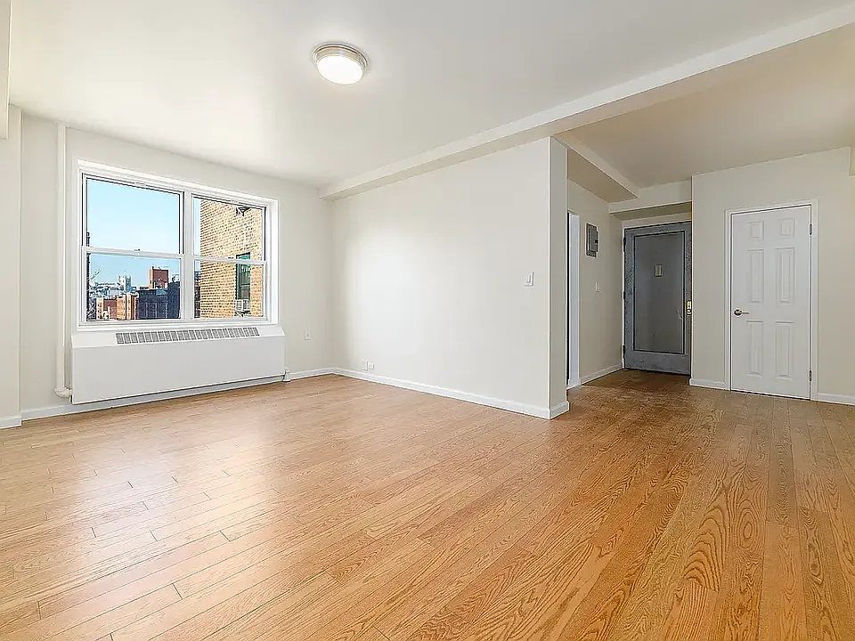 45 E 135th St #8G