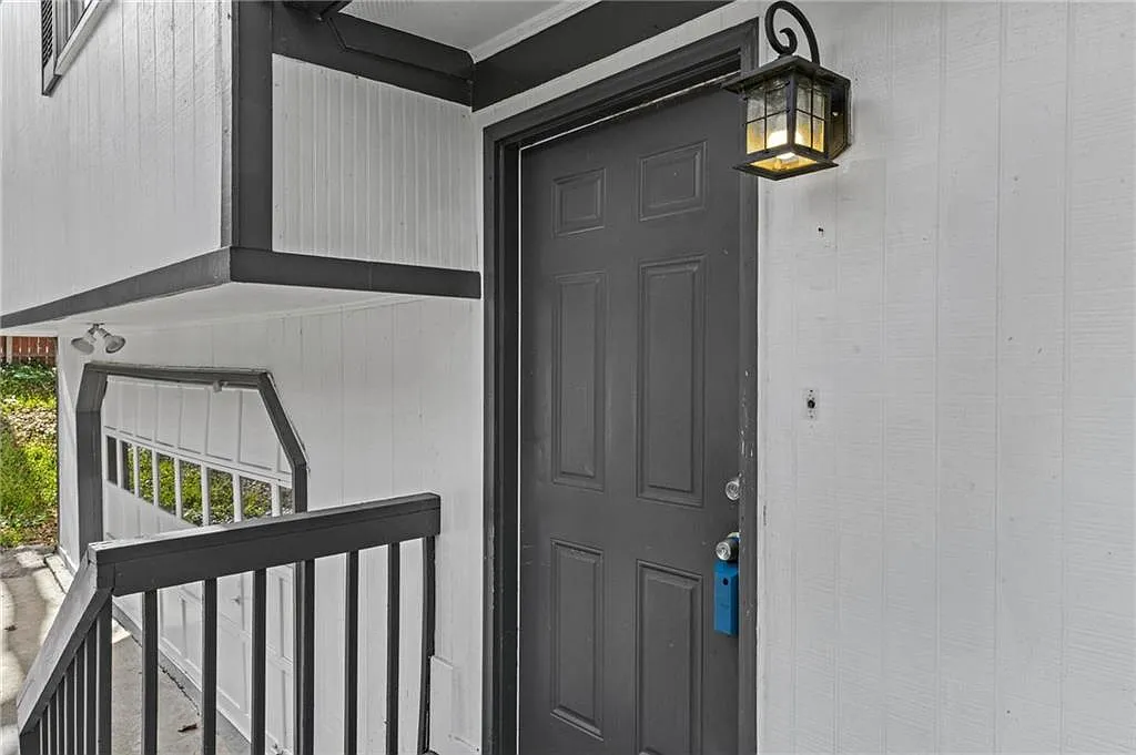 167 Lester Rd SW, Lawrenceville GA - Owner Finance Home