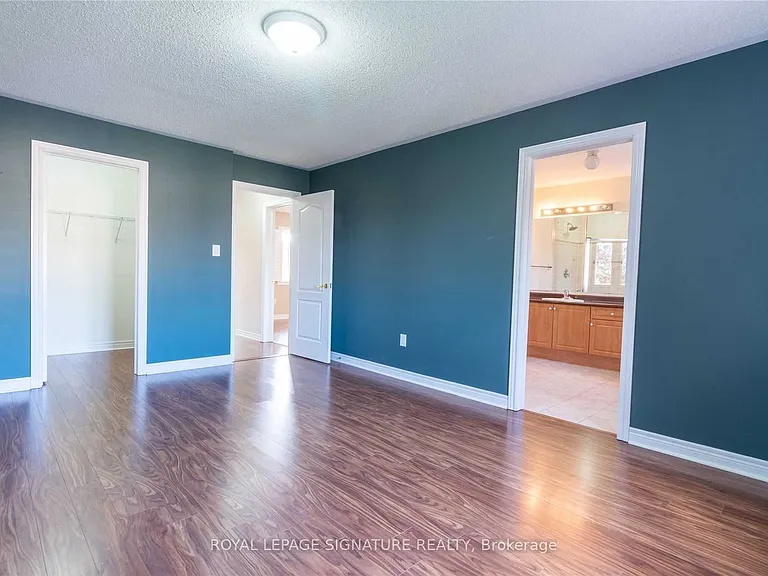 128 Holmes Cres — Photo 16