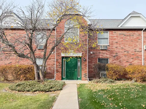 (undisclosed Address), Woodstock, IL 60098