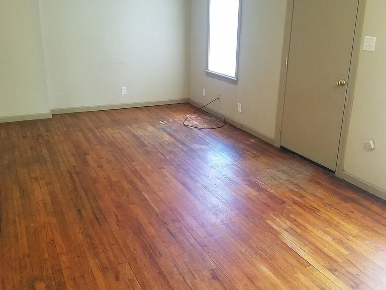 902 Wisteria Dr — Photo 4