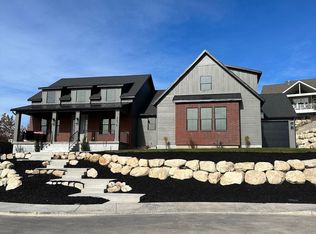 3876 W Hunters Ct, Cedar Hills, UT 84062