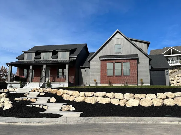 3876 W Hunters Ct, Cedar Hills, UT 84062