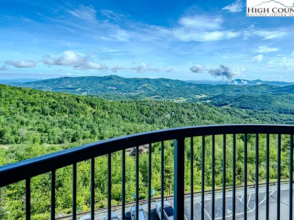 303 Sugar Top Drive #4-3427, Sugar Mountain, NC 28604