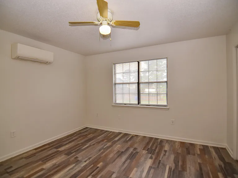 7776 Wayfield Cir #A — Photo 8