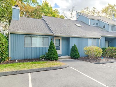 11 Red Oak Circle #11, Shelton, CT, 06484