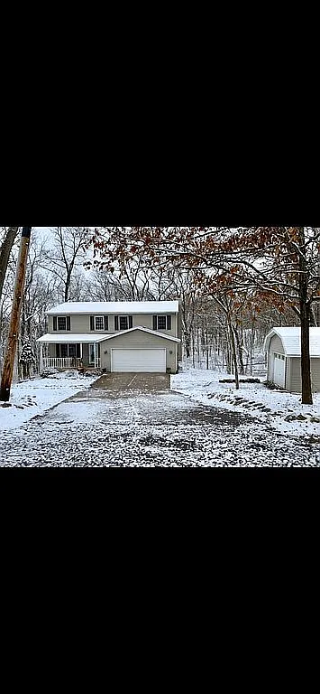8 Pickwick Ln photo 1
