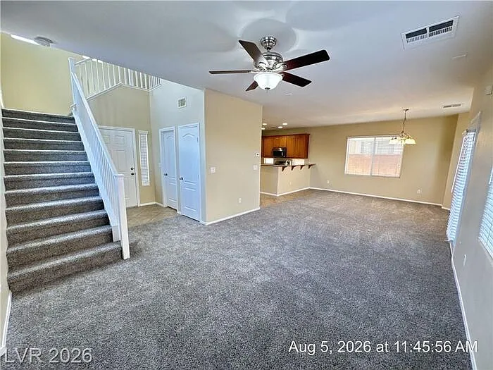 3 bed, 2.5 bath, 1915 sqft, $1,950 — Photo 4