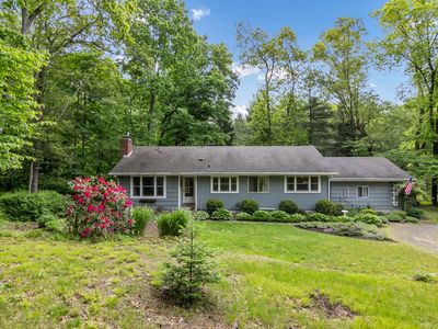 127 Linsley Lake Road, North Branford, CT, 06471
