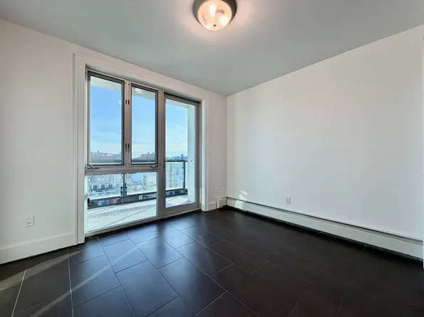 143 Skillman Avenue image 4 of 12