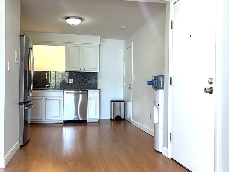 86 Beacon St #5 — Photo 3