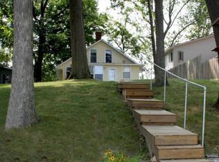 10936 Boniface Point Dr, Plainwell, MI 49080