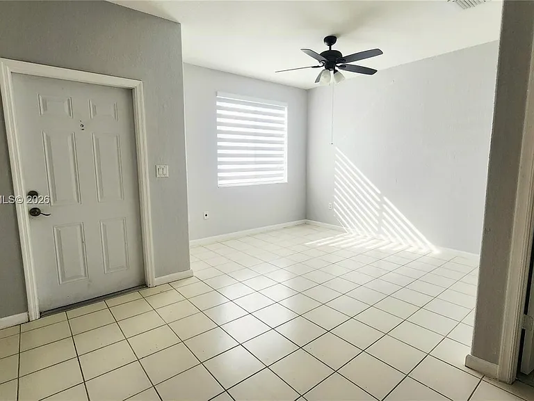 2715 SE 15th Pl #156 — Photo 25