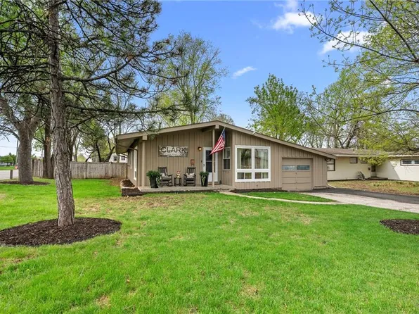 11905 W 91st Ter, Lenexa, KS 66215