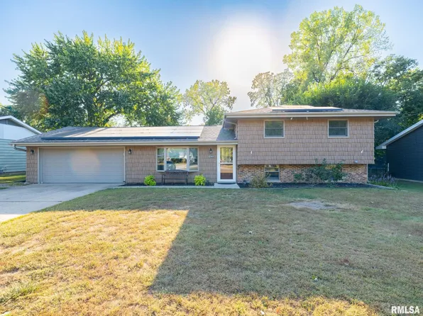 1406 Springfield Rd, East Peoria, IL 61611