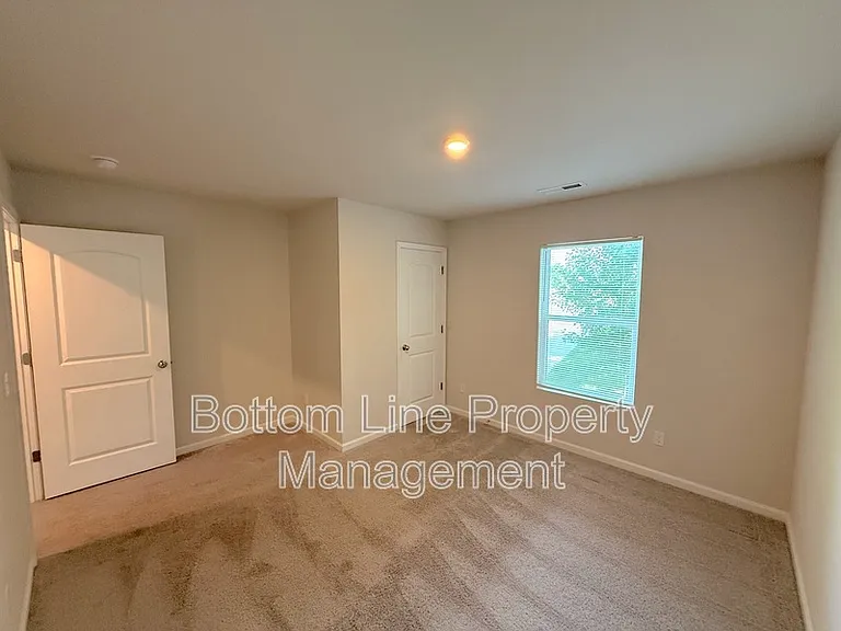 5080 Grain Ct — Photo 18