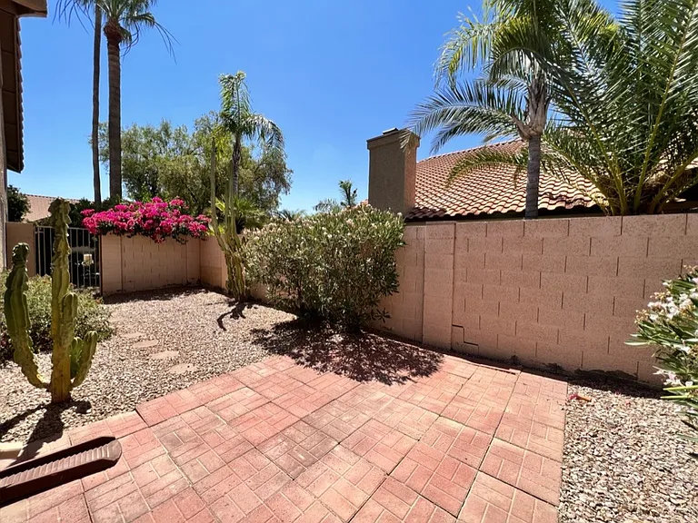 13430 N 92nd Way — Photo 14