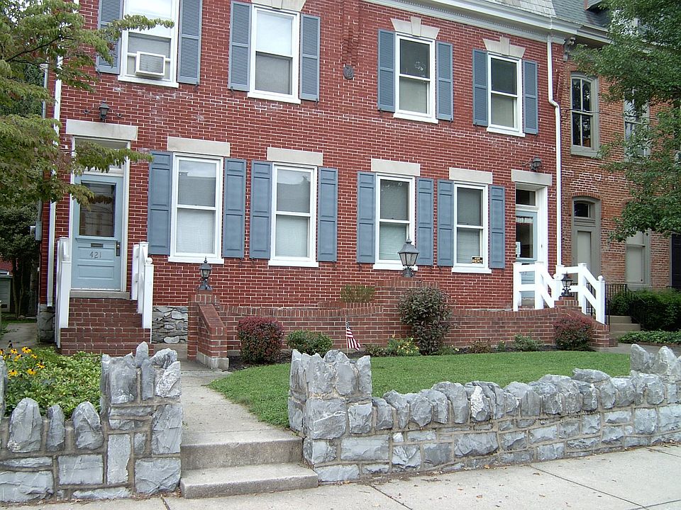 421-A2 W. James St.