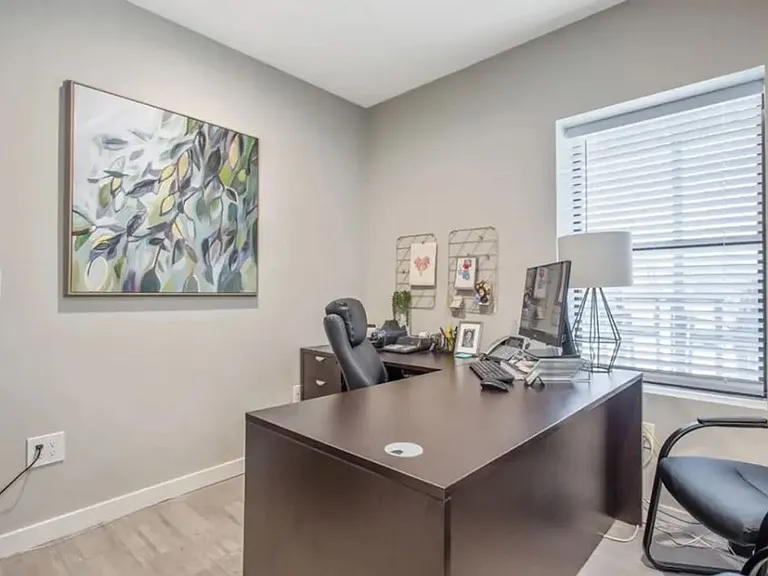 Radius Apartment Homes - $250 Off Move-in Costs! — Photo 7